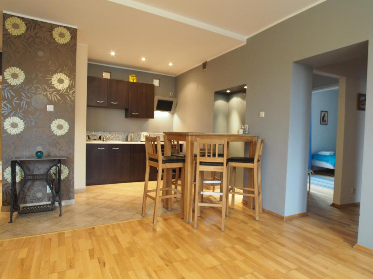 Gama K2124 Grand-Tourist Apartments กดัญสก์ ภายนอก รูปภาพ